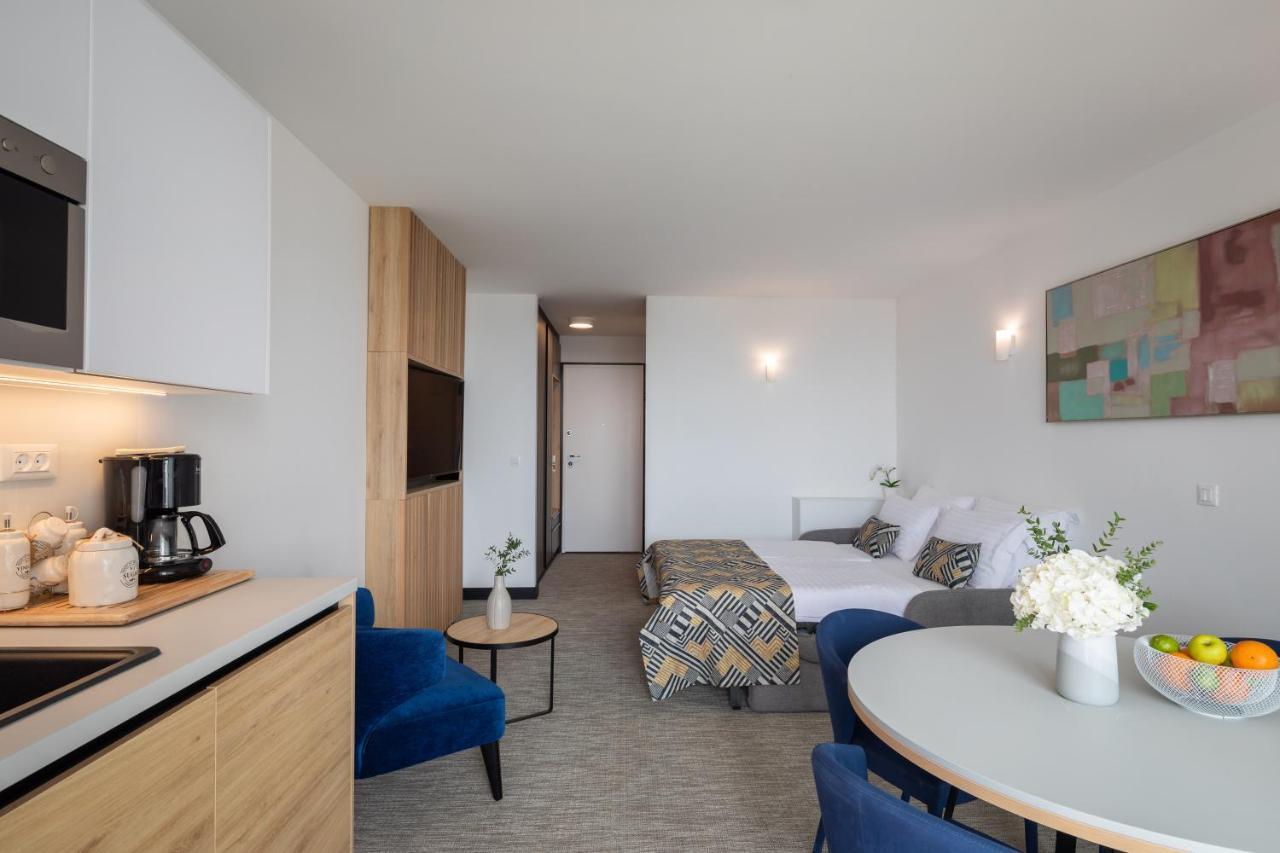 Noemia Apartments Baška Voda Dış mekan fotoğraf